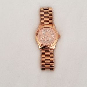 Michael Kors MK 5661 Runway rose gold watch